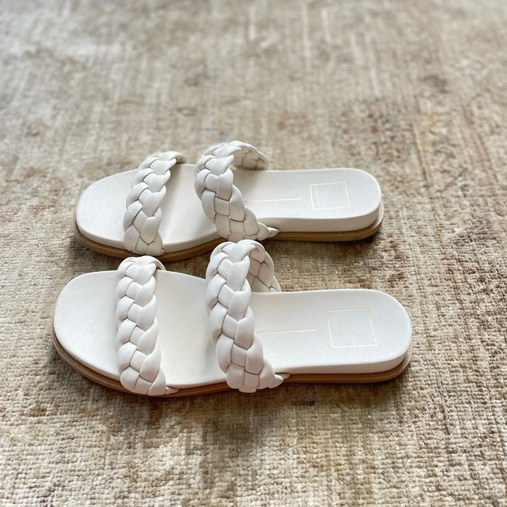 dolce Vida braided flat sandals with foot bed size 8.5. - Picture 4 of 10